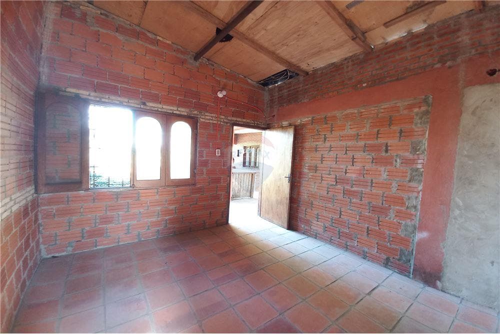 En venta Chalet en esquina sobre asfalto, foto 4