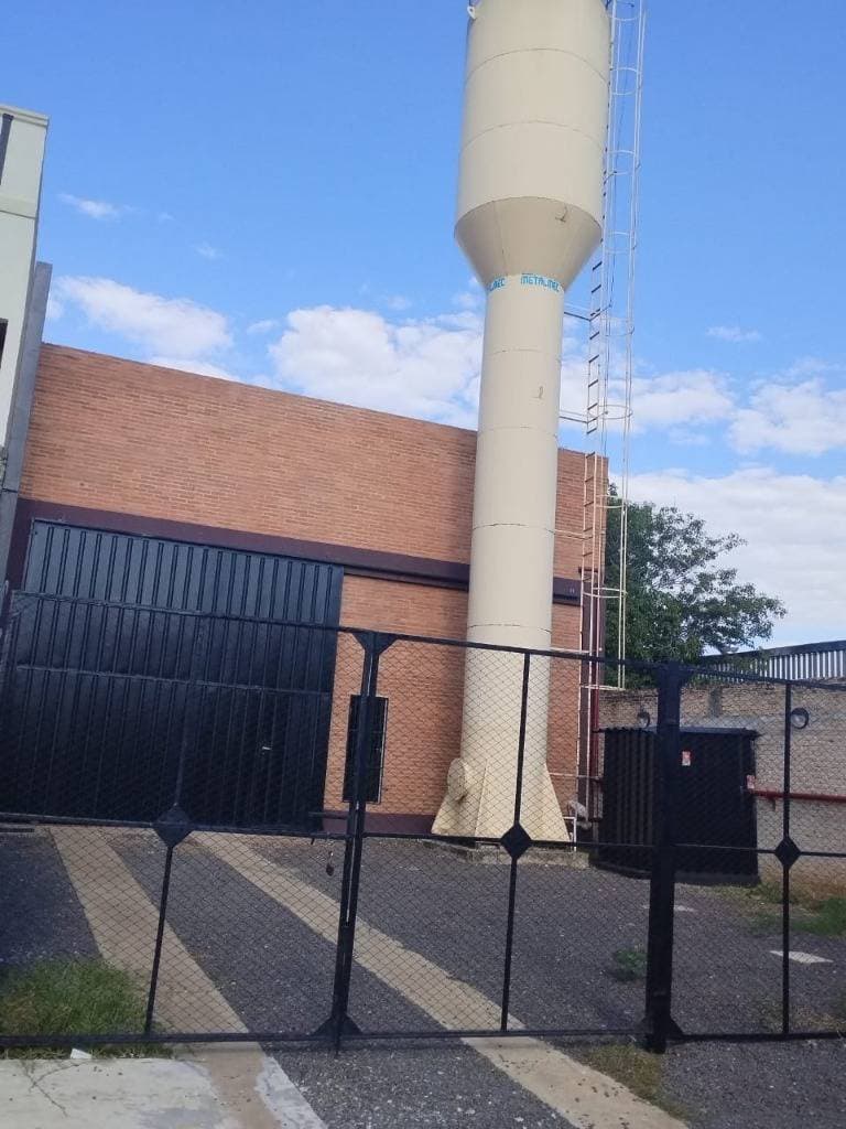 Deposito en estrategica ubicacion zona frigorifico guarani, foto 1