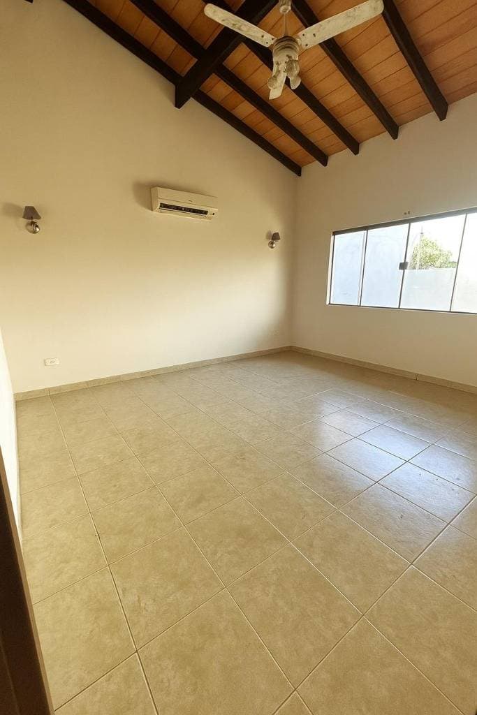 En venta – casa en barrio mariscal estigarribia, foto 4