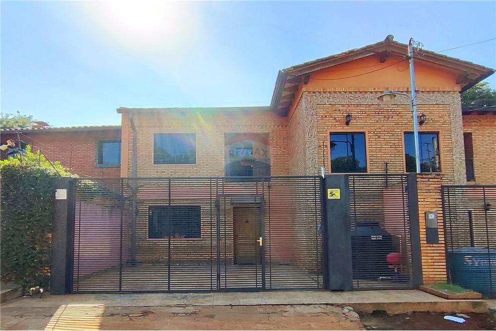Dúplex a la venta en San Lorenzo