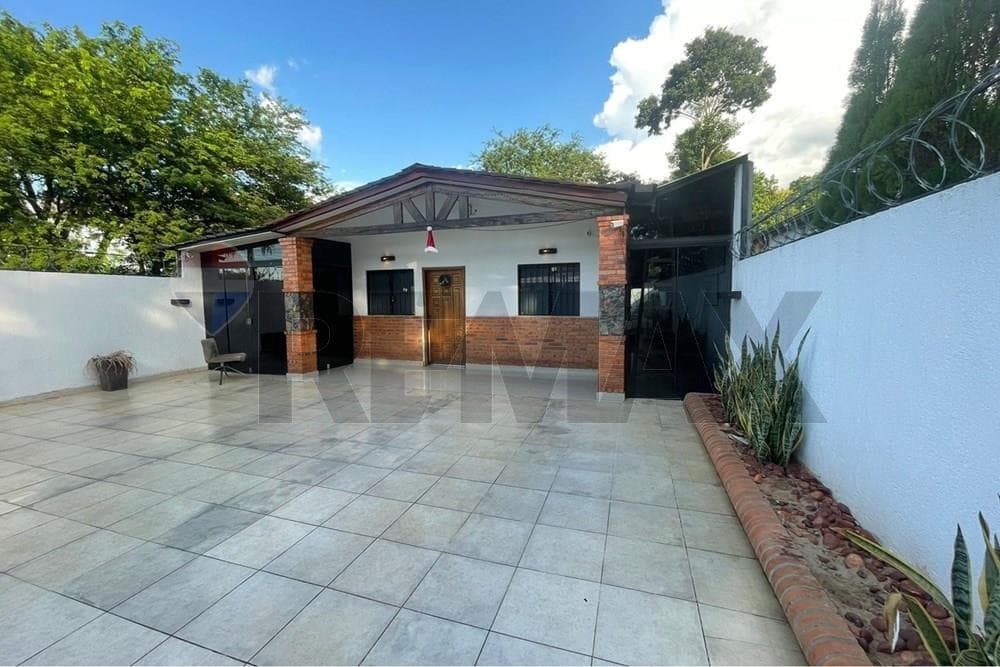 En Venta Casa Luque