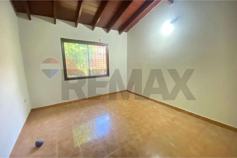 Casa - Alquiler - Fernando de la Mora, Paraguay, foto 3