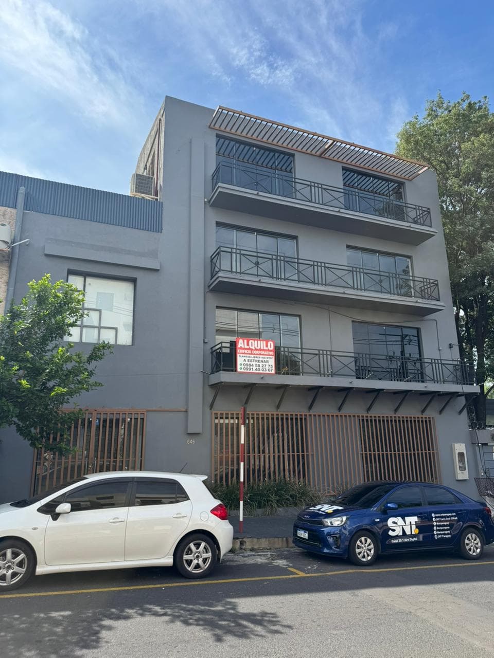 Alquilo edificio corporativo por pisos – Asunción