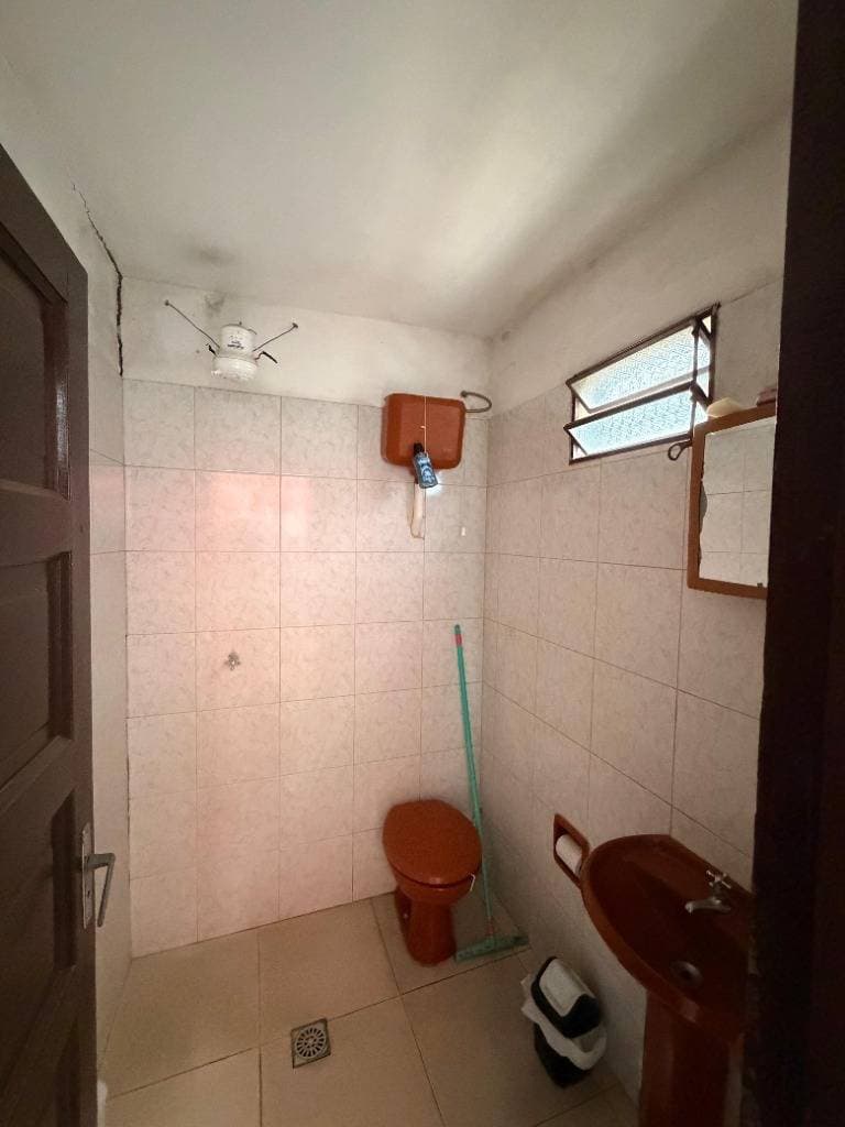 Casa a precio de terreno - barrio villa aurelia, foto 3