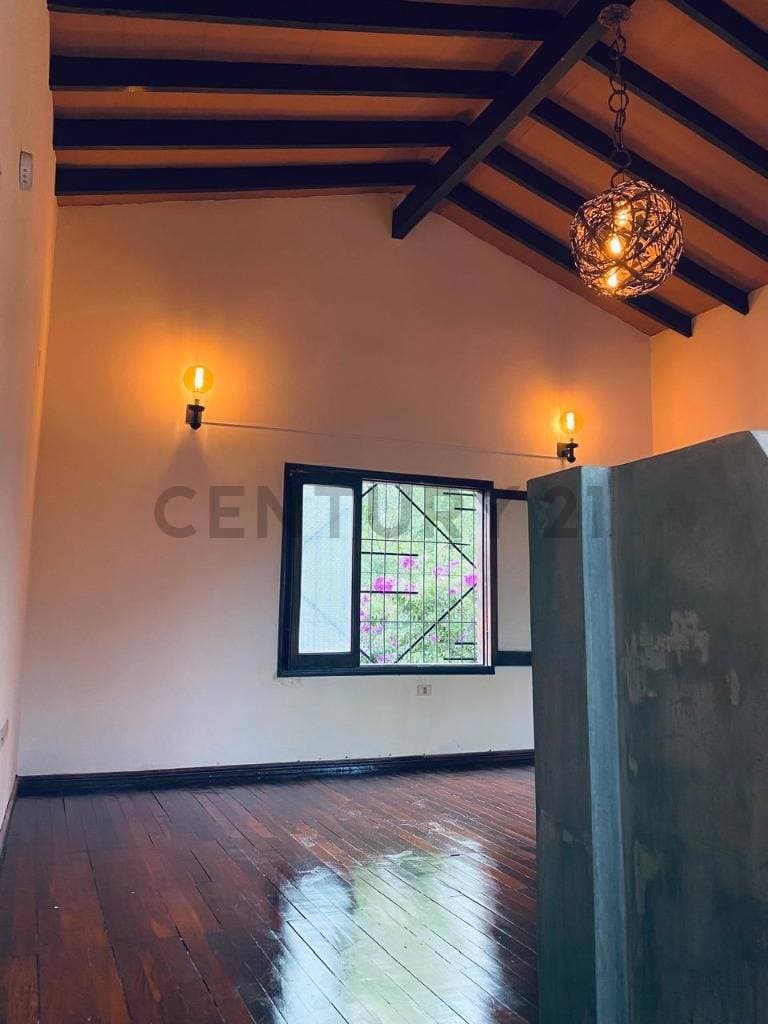 de Casa en Luque, Central, foto 4