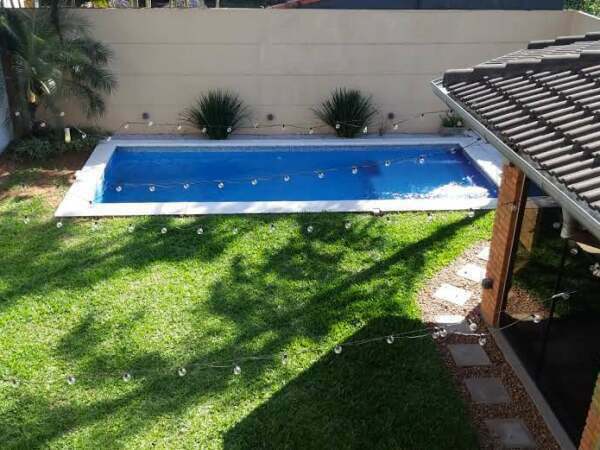 Hermosa casa en barrio Herrera, foto 2