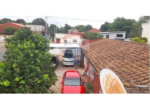 De terreno en Fernando de la Mora con propiedad a demoler, foto 3