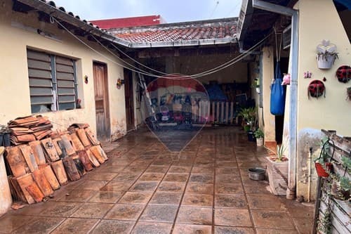 Casa-Venta-PY Central Luque Camboriu esquina Comuneros Zona Hipermercado Luisito, foto 4