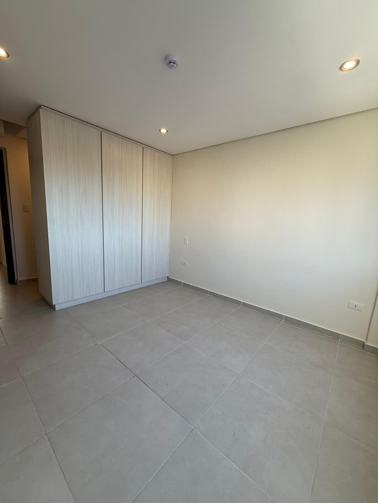 Barrio Jara - zona mundi mark - en alquiler depto a estrenar de 3 dormitorios, foto 2