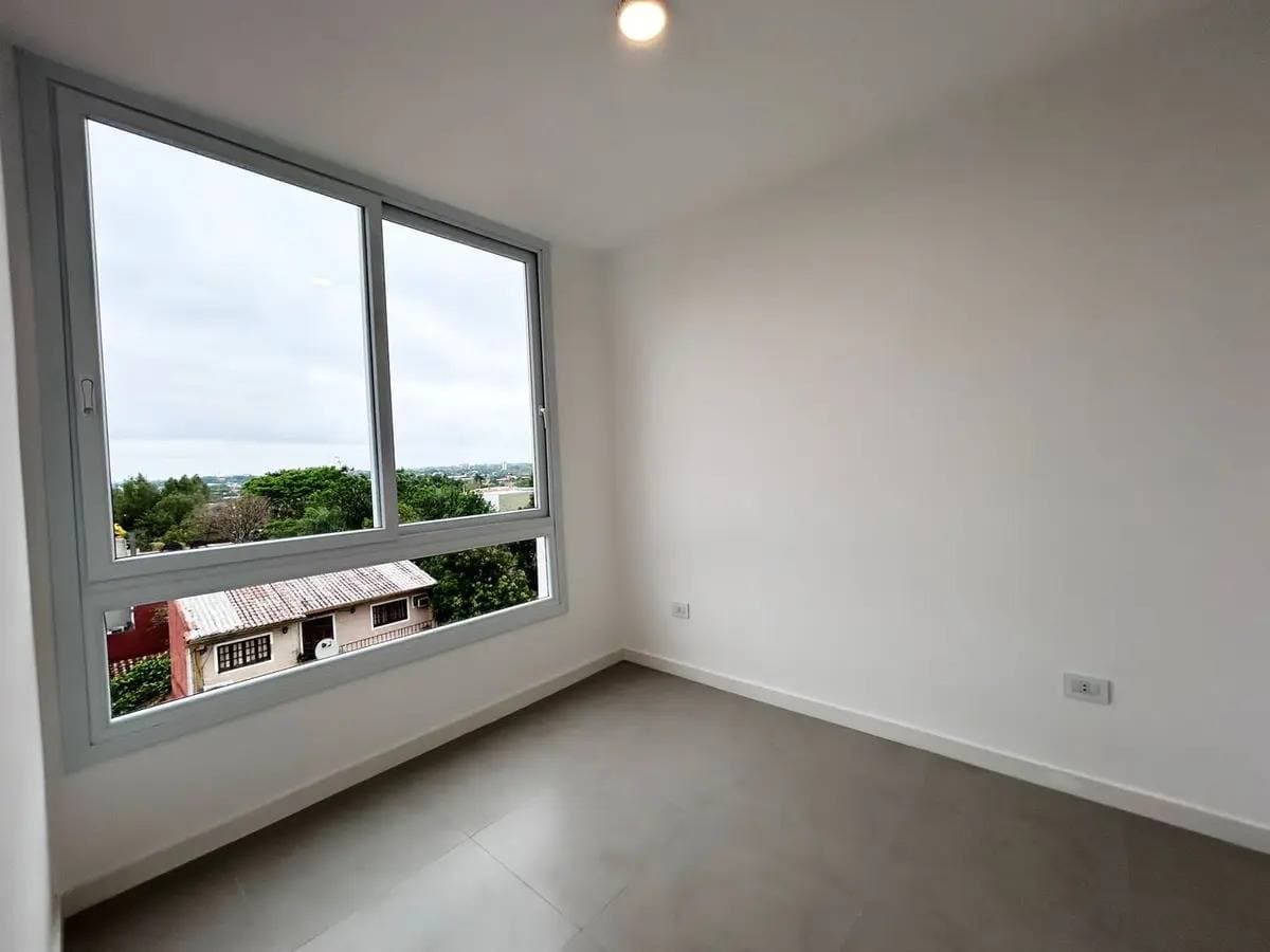Departamento Semi Amoblado - Barrio Herrera, foto 3