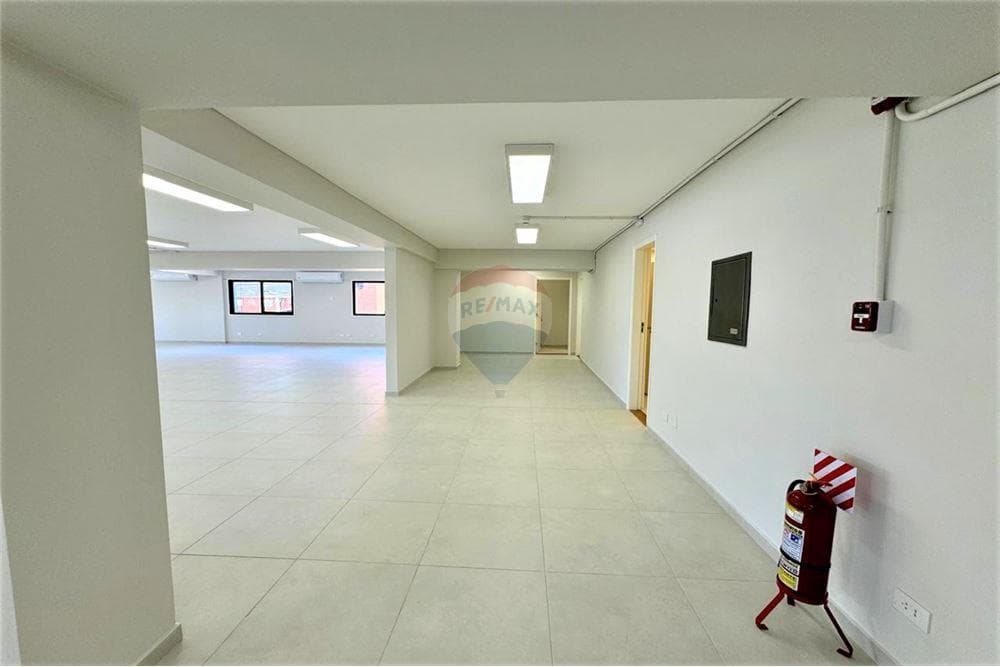 Oficina - Alquiler - La Encarnación, Paraguay — foto 4