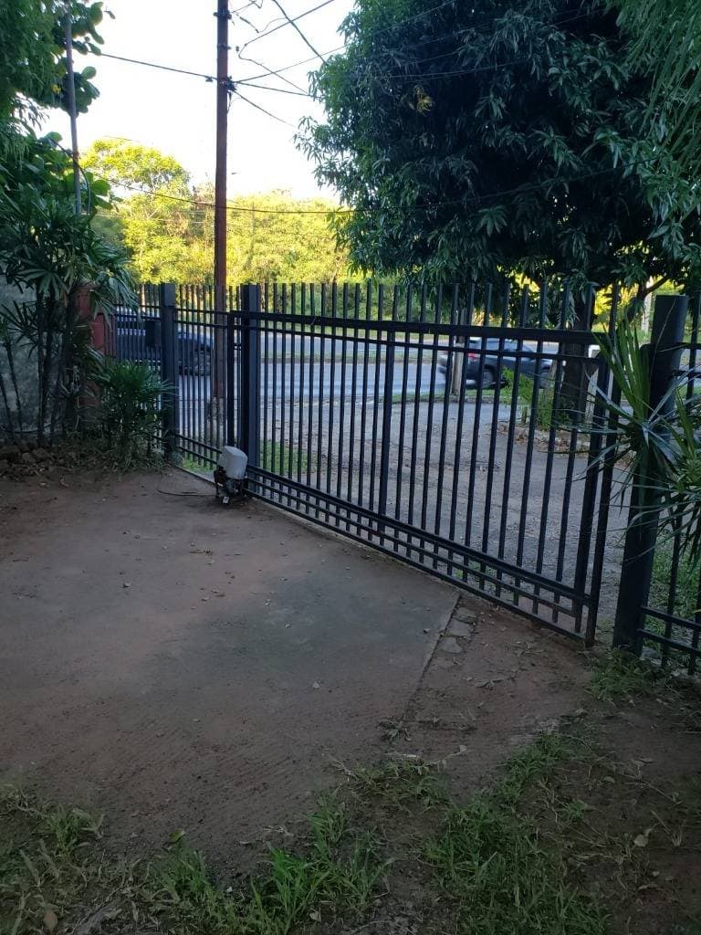 En venta propiedad en barrio mbocayaty