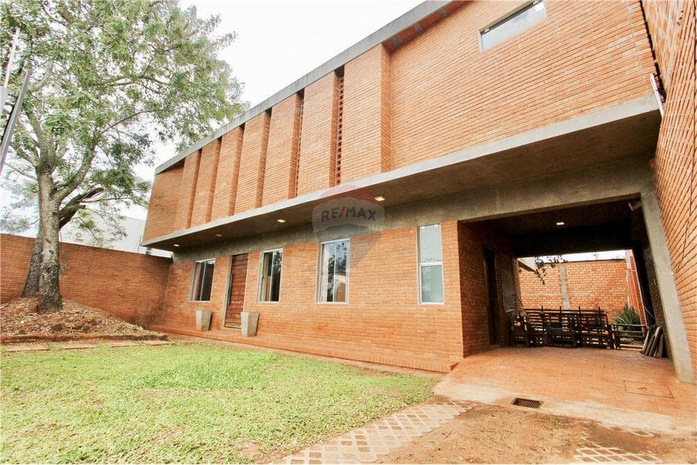 Gran Residencia a la Venta - Luque, foto 5