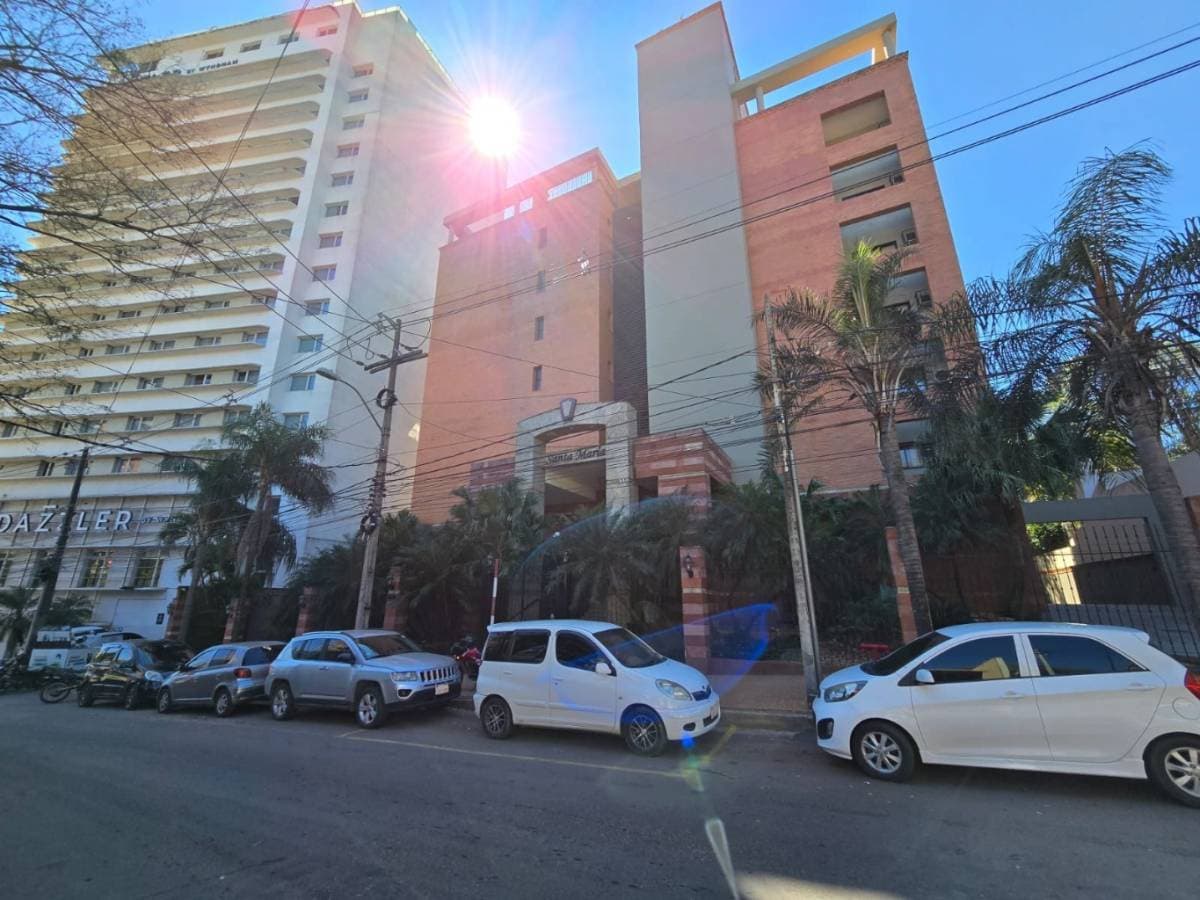 Amplio departamento frente a shopin del sol, foto 1