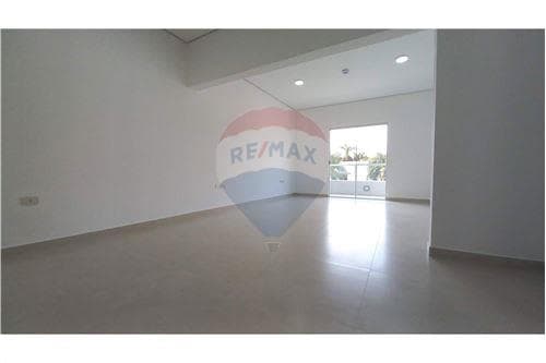 Oficina/local comercial en planta alta con entrada independiente, foto 5