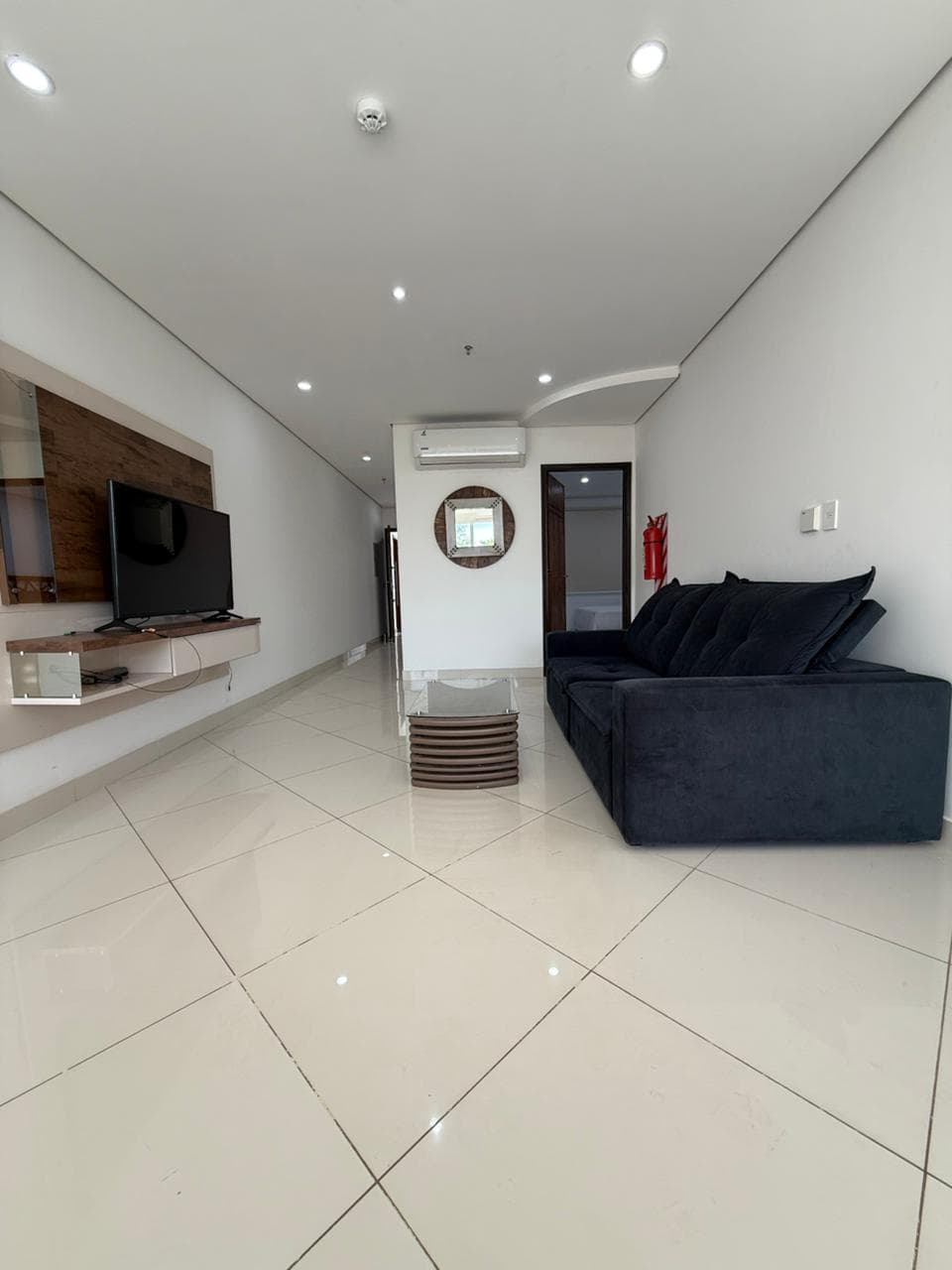 Villa Morra, en alquiler amplio departamento de 1 dormitorio amoblado, foto 3
