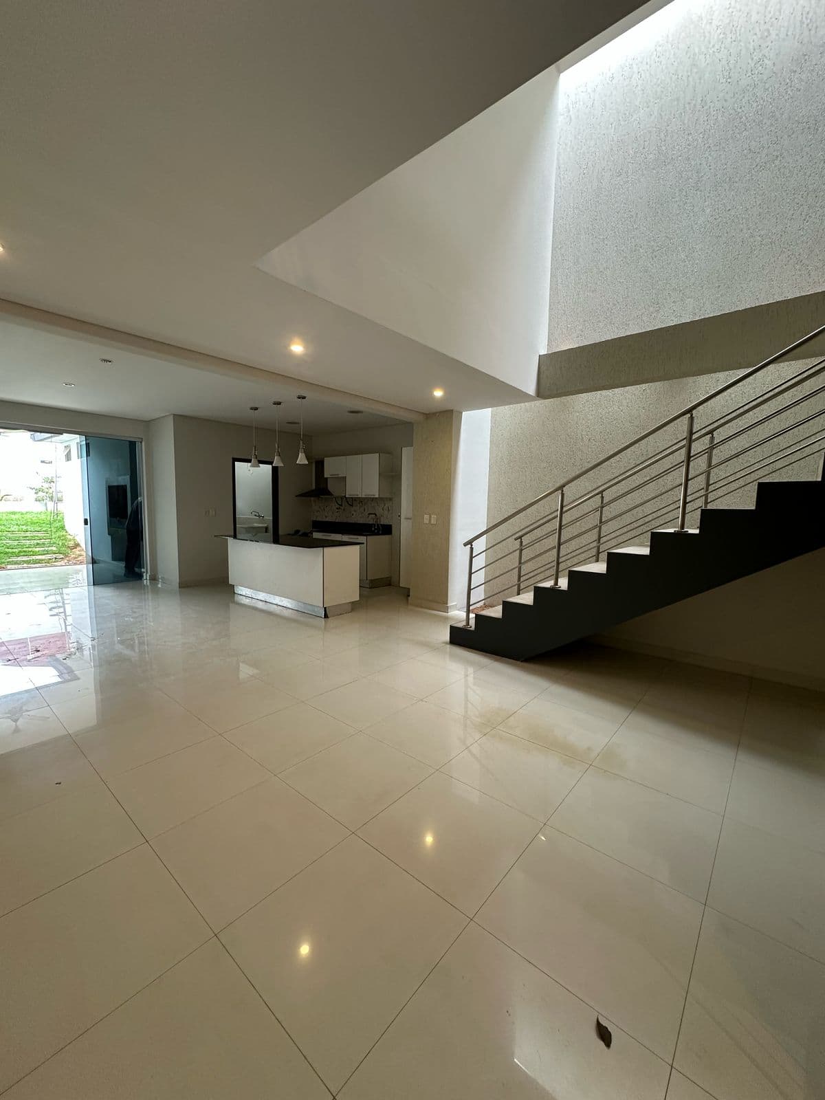 Alquilo Duplex Zona Barrio Herrera