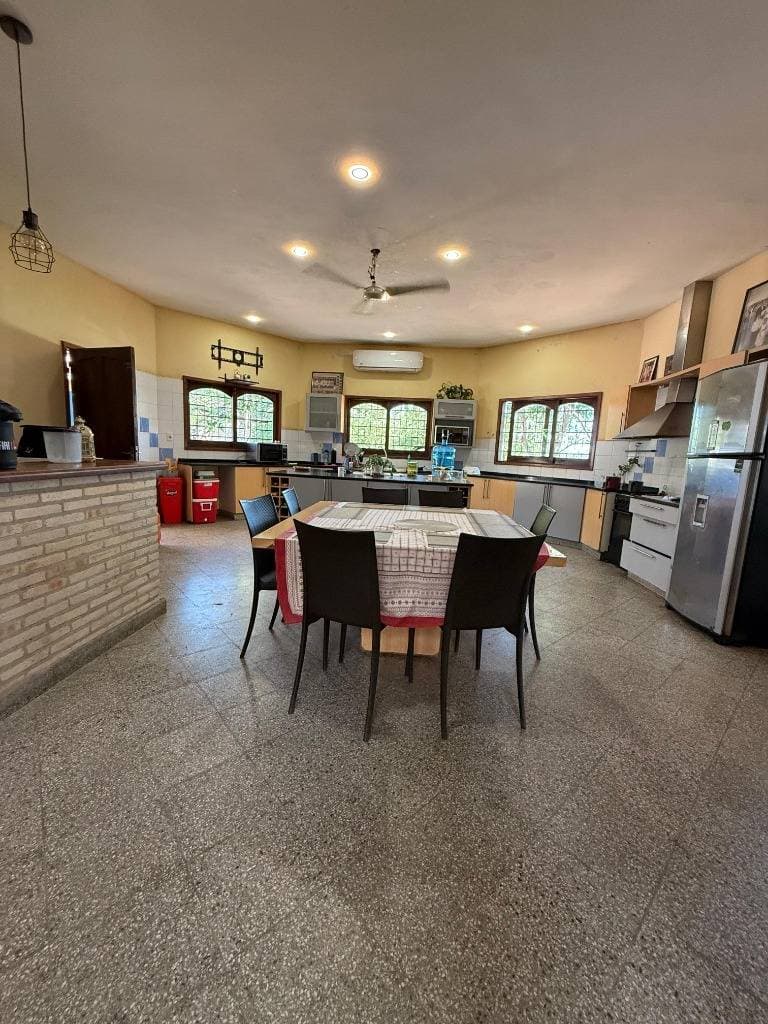 Residencia Amplia en Mariano Roque Alonso, foto 3