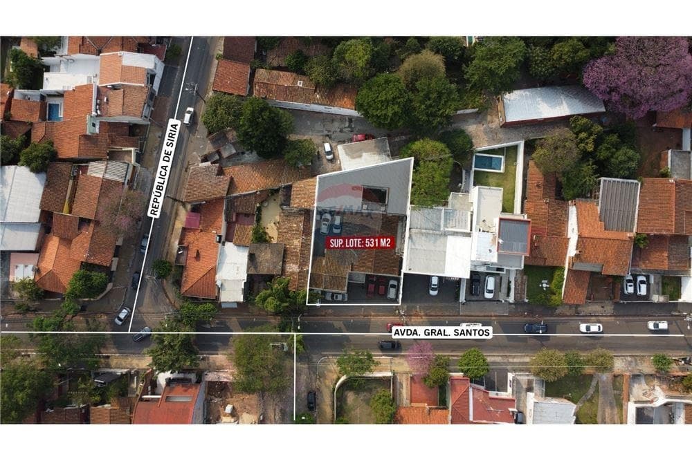 Amplia residencia para oficina sobre gral. Santos!, foto 2