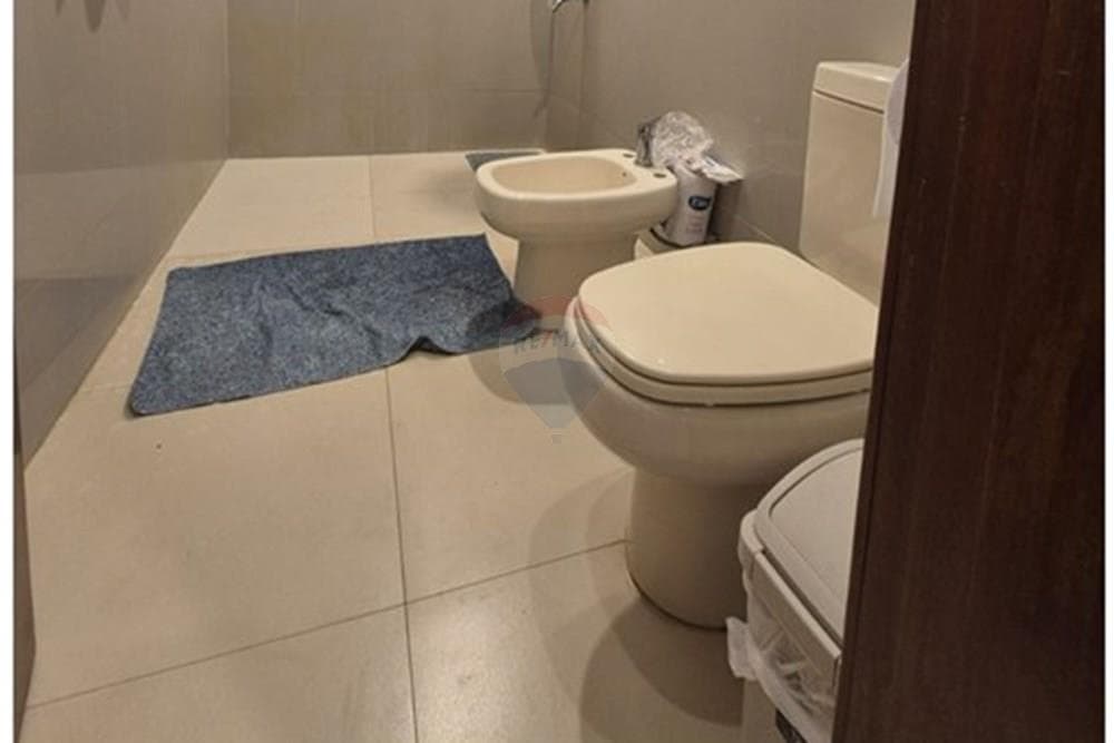 amplia casa con piscina en San Lorenzo, foto 4