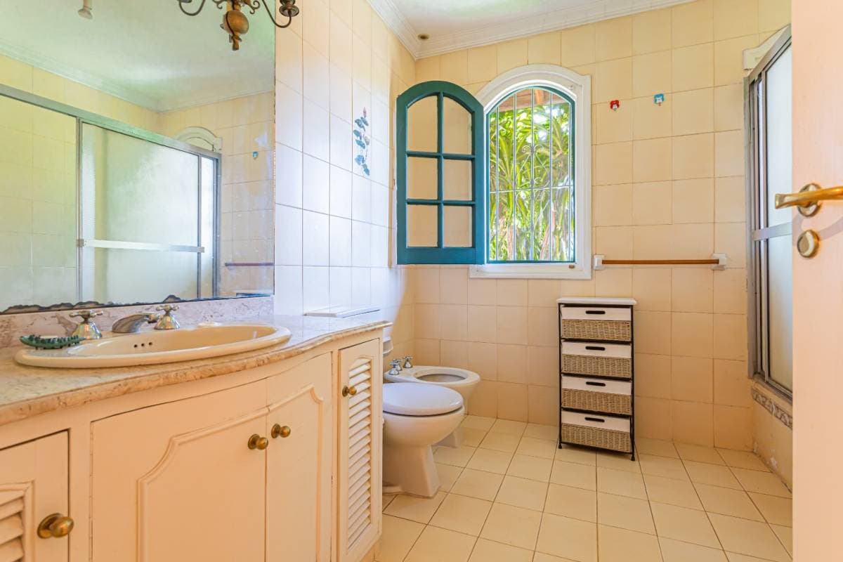 Casa estilo colonial en barrio san jorge, Asunción, foto 5
