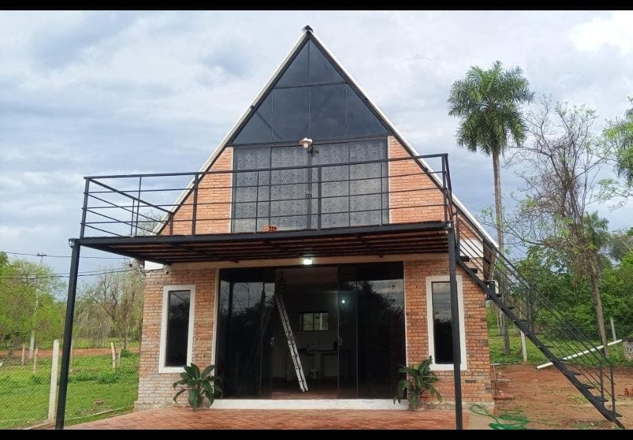 Hermosa casa alpina en la ciudad de altos