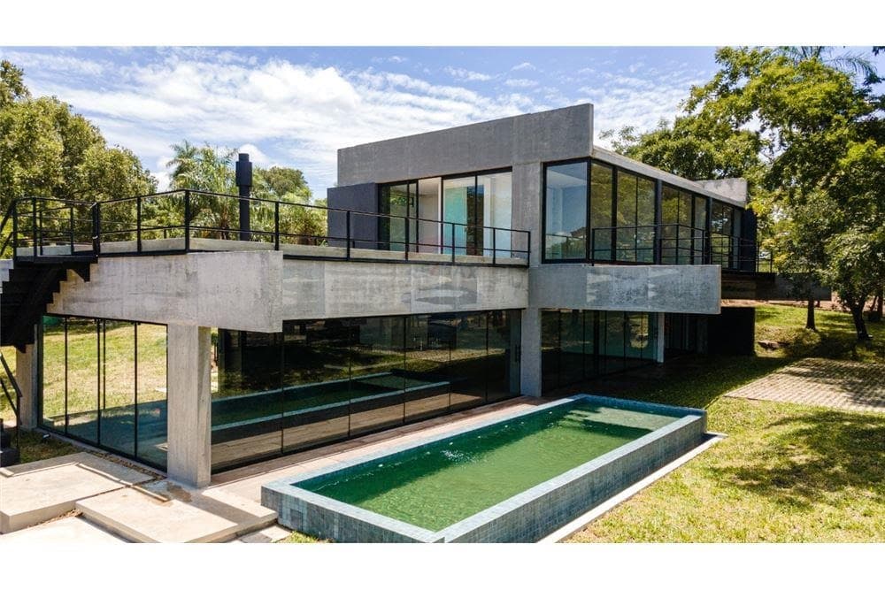 Vendo casa a estrenar en San Bernardino con vista al lago