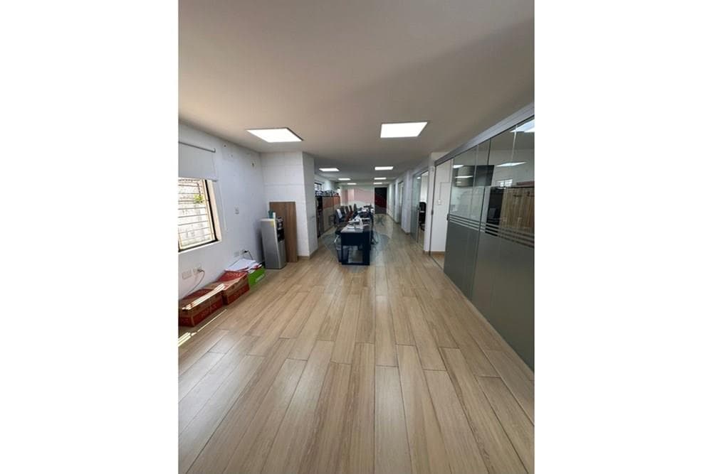 Oficina - Alquiler - Republicano, Paraguay, El espacio para tu trabajo!, foto 2