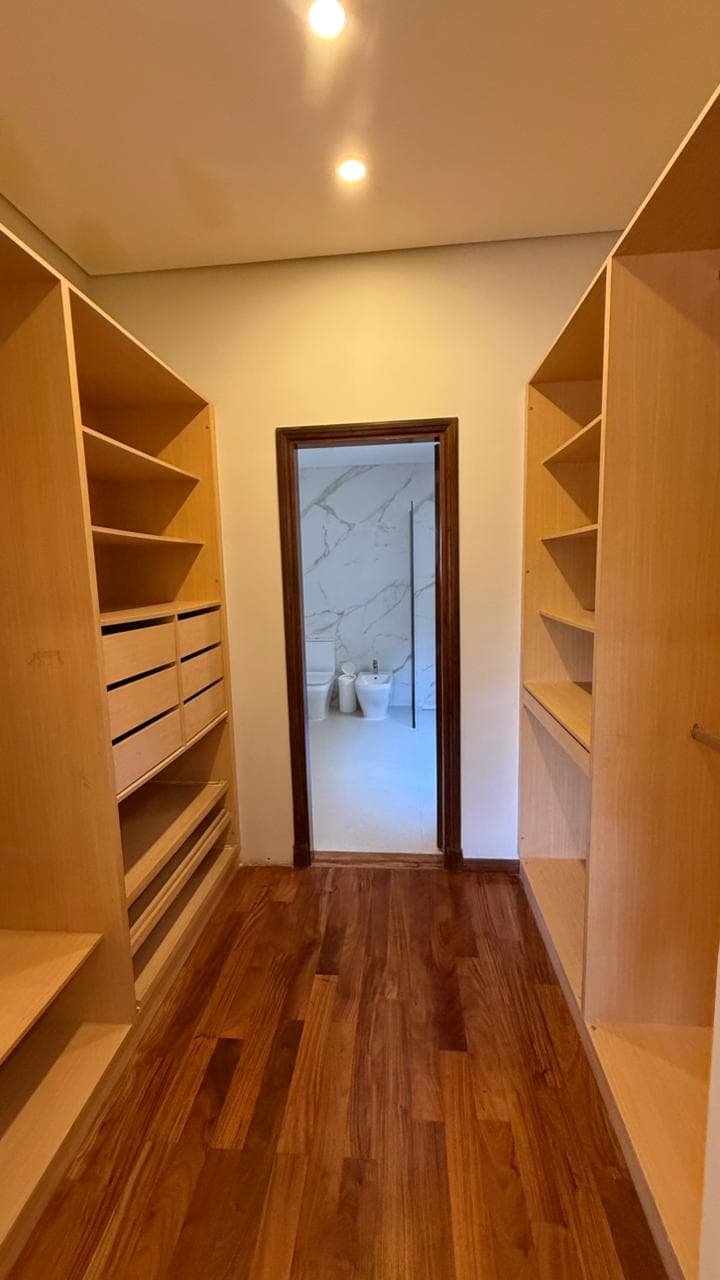 Hermosa residencia barrio mburucuya, foto 4