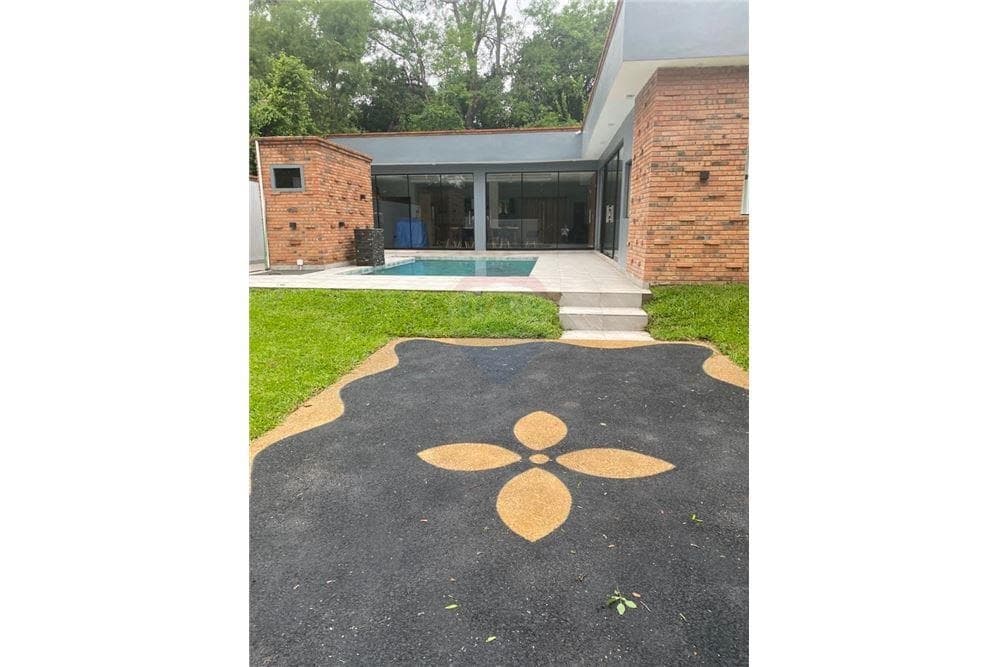 Vendo casa modera en San Bernardino