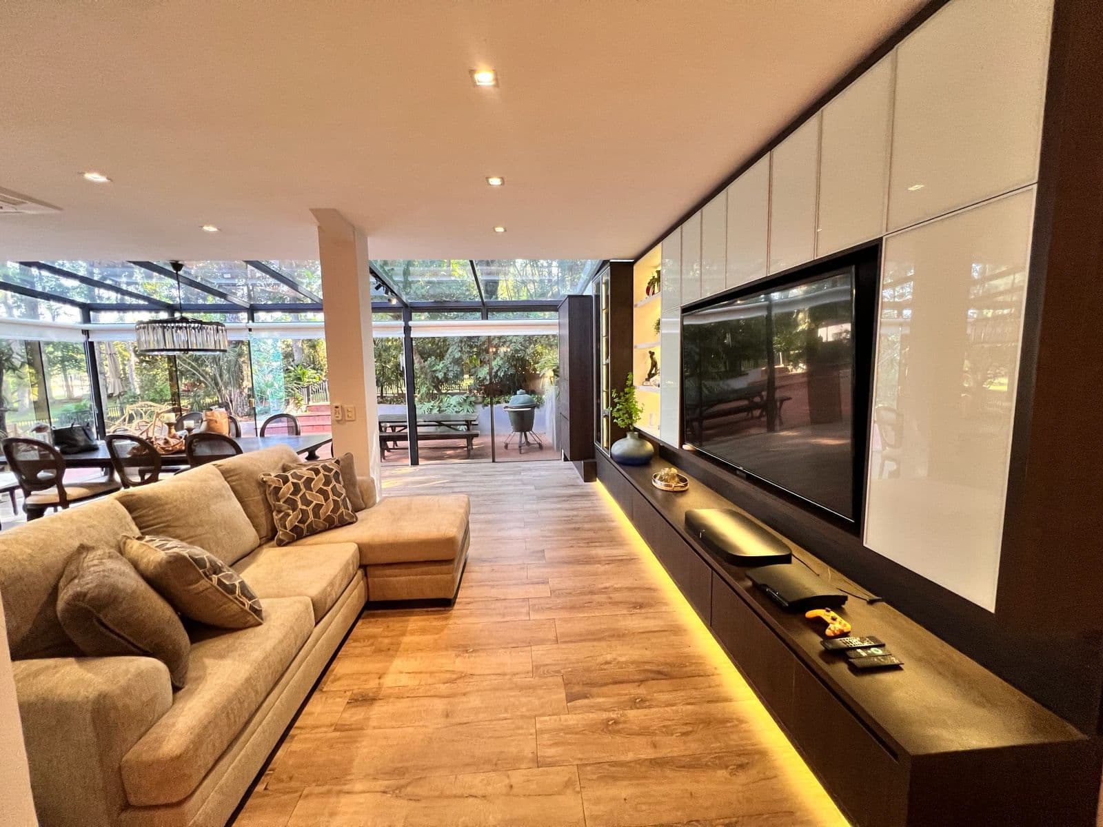 Residencia Premium Amoblada Con Carro De Golf - Parques Del Yacht, Lambare — foto 4