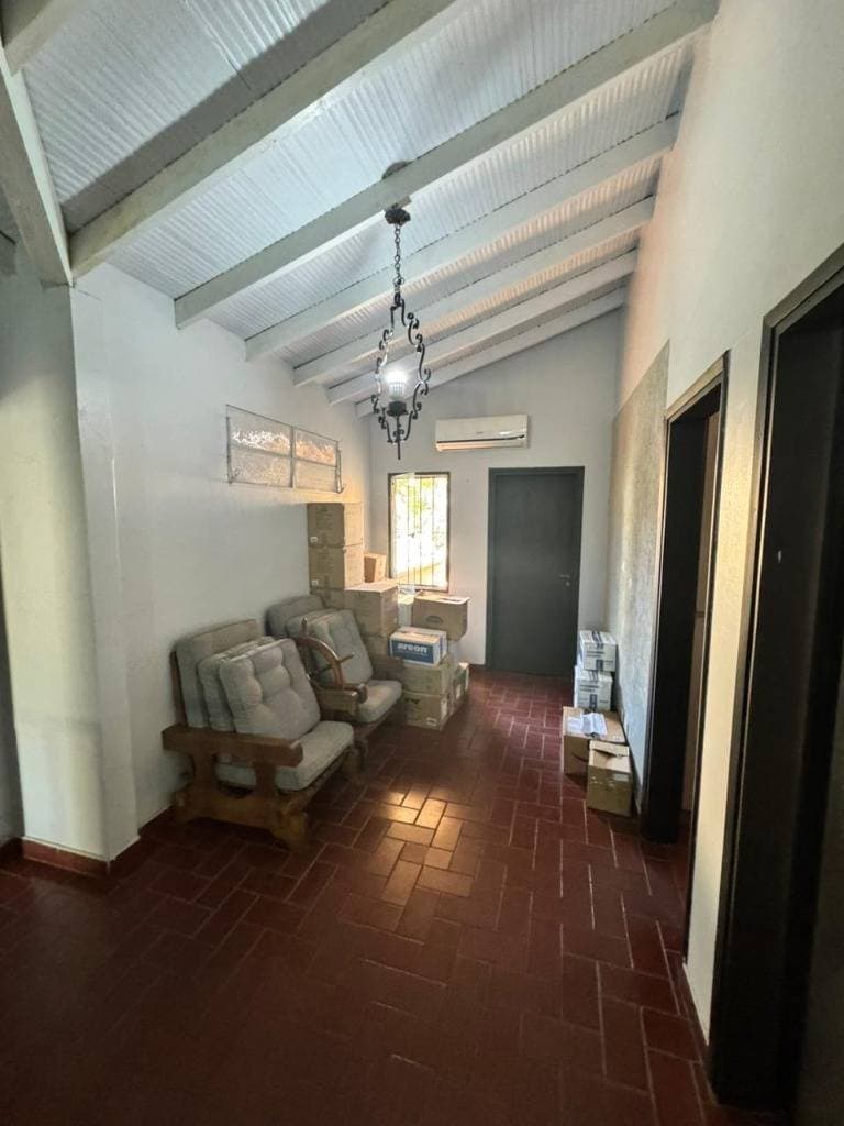 En venta amplia residencia en el barrio san cristobal, foto 2