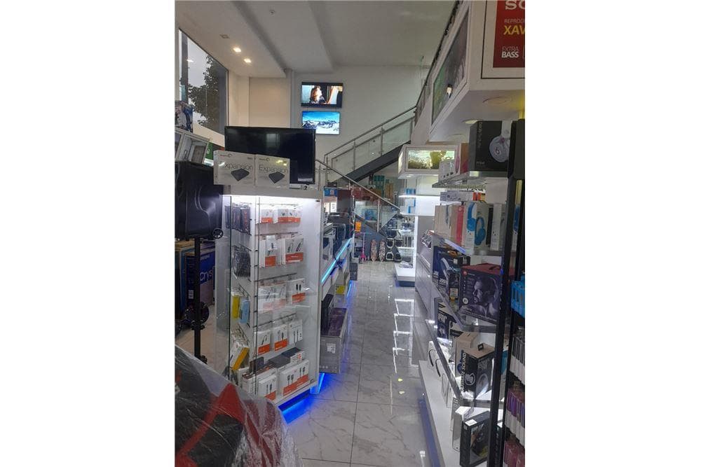 Importante local comercial, foto 2