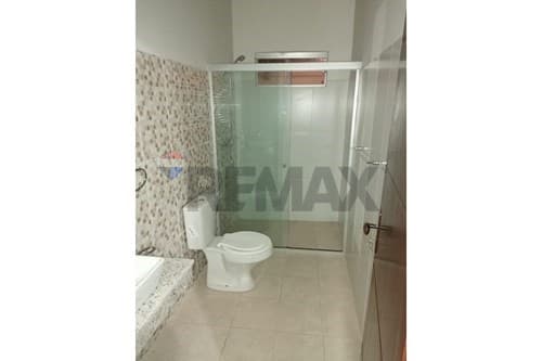 Chalet-Venta-PY Central Limpio, foto 2