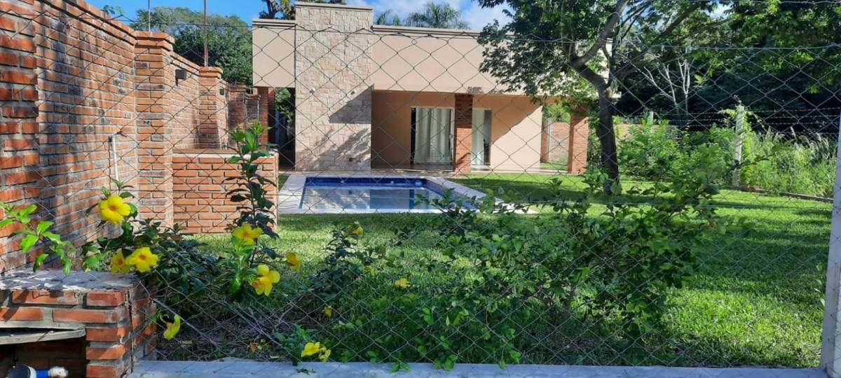 Casa en San Bernardino, foto 2