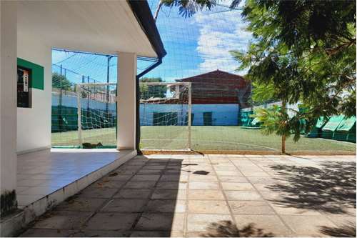 Casa-Venta-Augusto Róa Bastos c/ Guirnalda, Santo Domingo, Lambaré, Central, foto 4