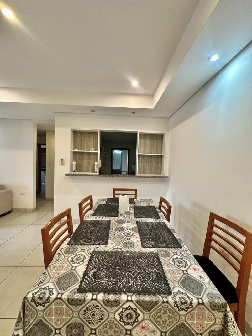 En alquiler | departamento amoblado - zona ykua satí, foto 3