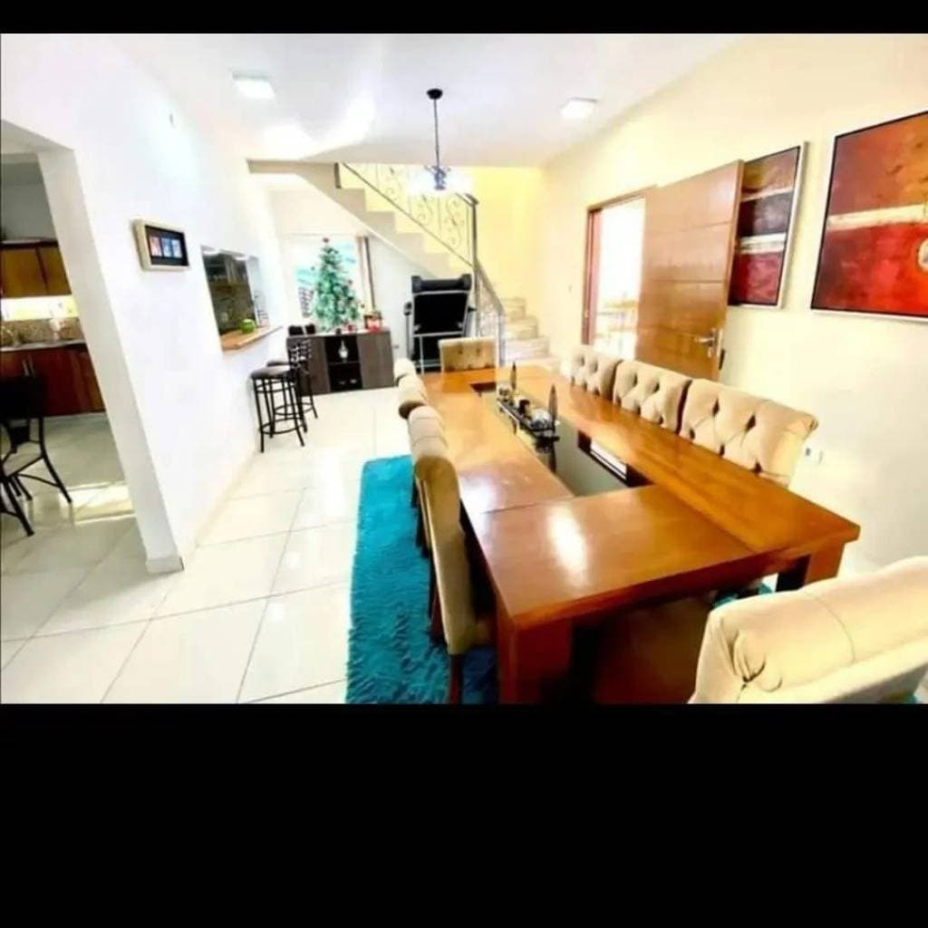 En venta casa en San Lorenzo, foto 2