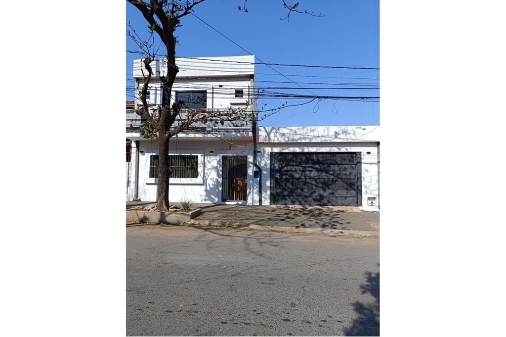 Vendo duplex en lambare palomar