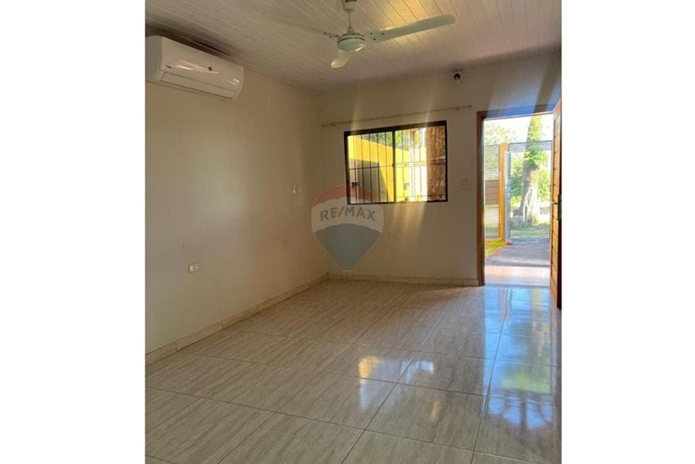 Casa - Alquiler - Lambaré, Paraguay — foto 3