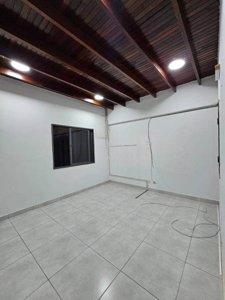 Tinglado en villa aurelia, foto 5