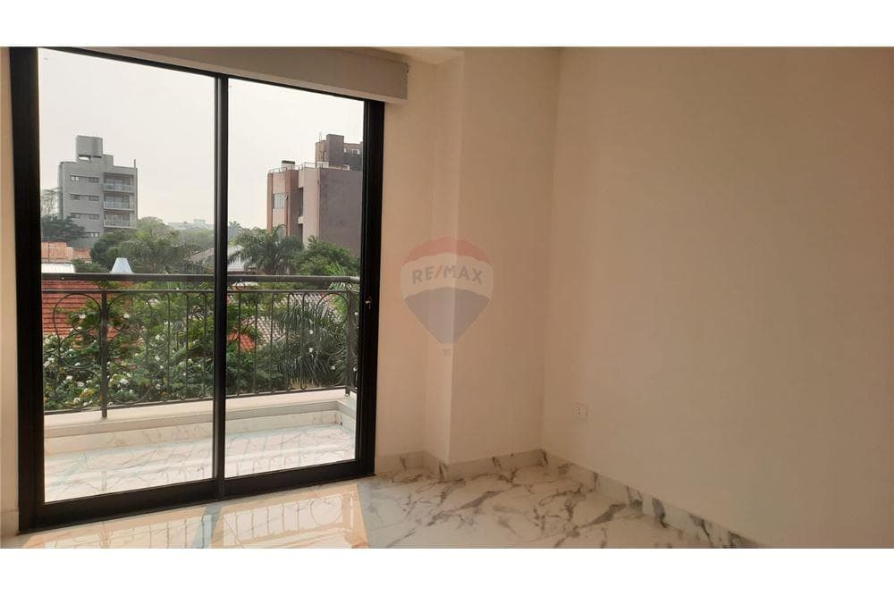 Dpto de 80 m2 en el edificio emperador barrio mburucuya, foto 3