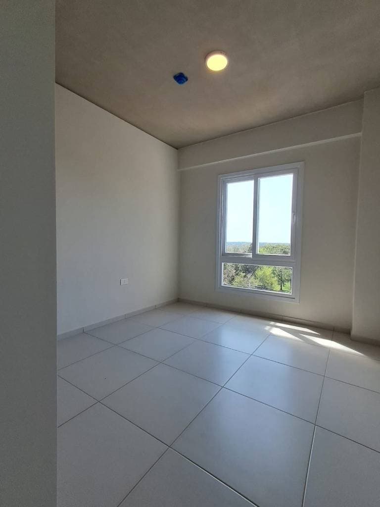 Departamentos en complejo republica - Luque — foto 5