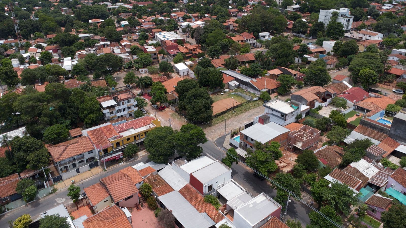 Terreno en Lambaré para emprendimientos inmobiliarios. 800m2 en esq, foto 3