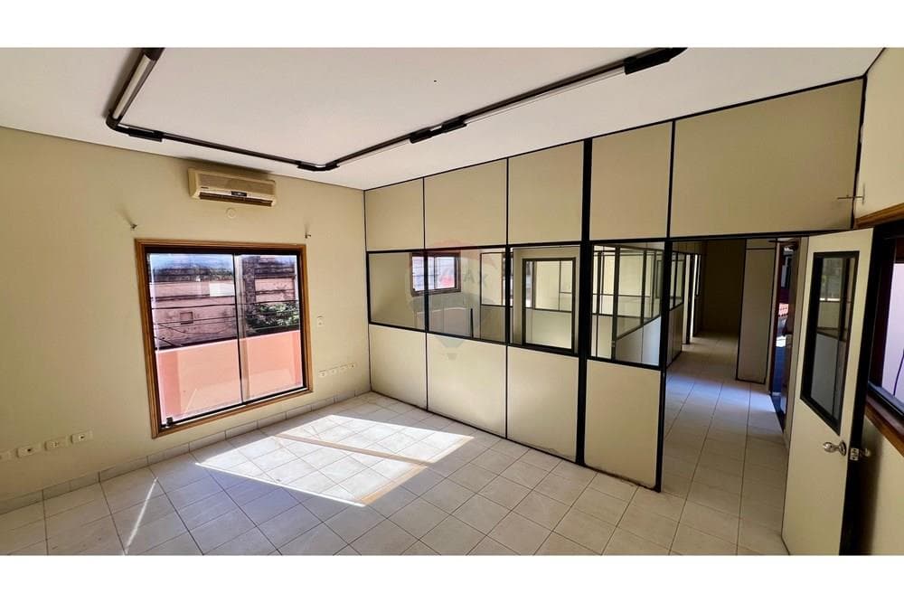 Casa multifuncional en el centro de asuncion — foto 4
