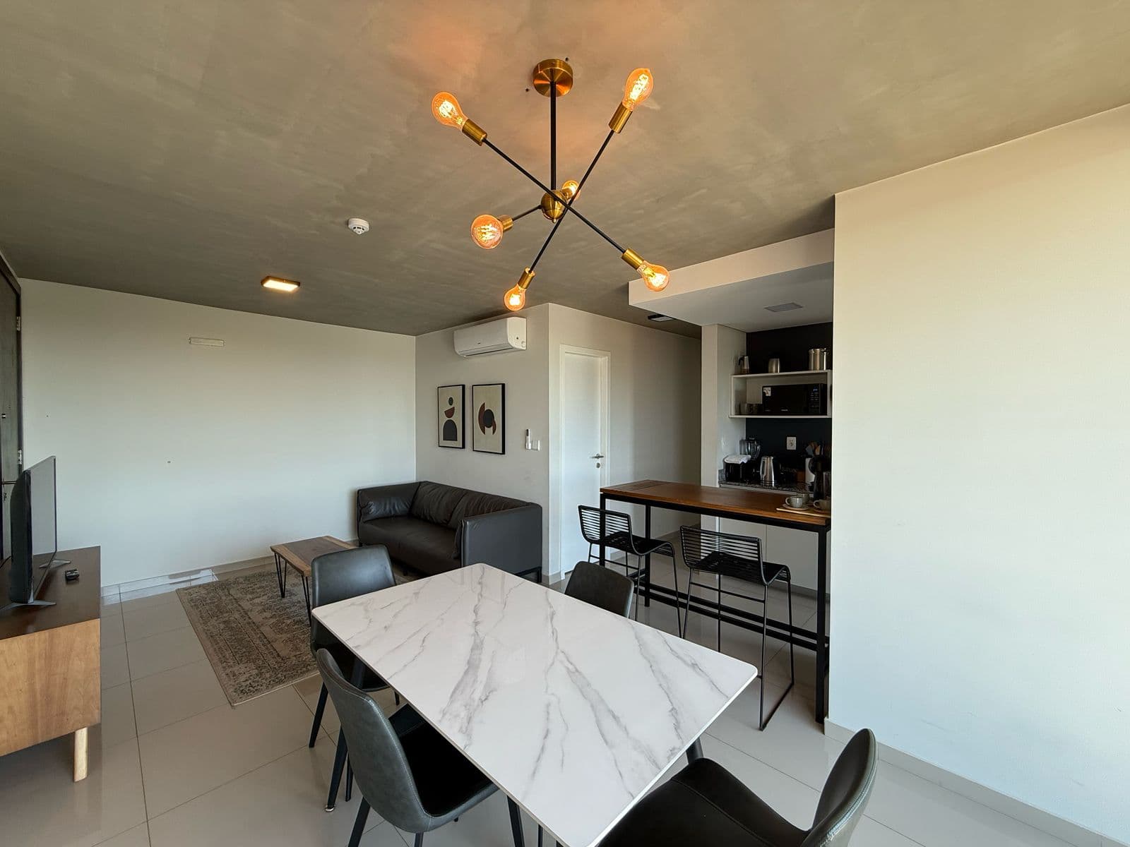 Departamento-Alquiler-Amoblado-Luque, foto 3