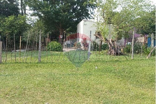 Terreno en Ypane, foto 1