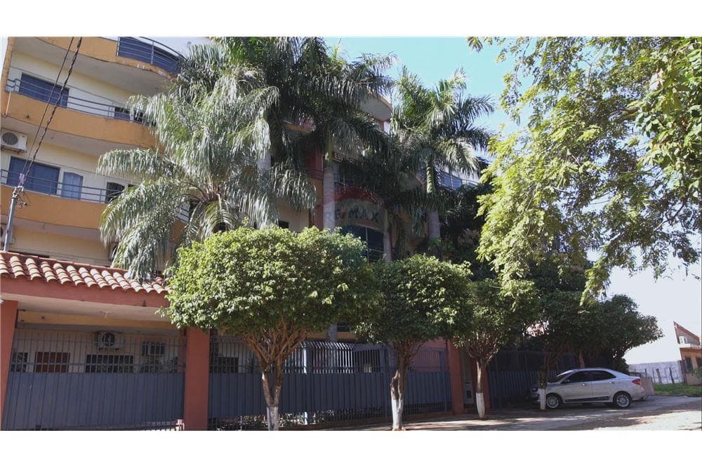 En venta hermoso y amplio edificio - loma pyta, foto 1