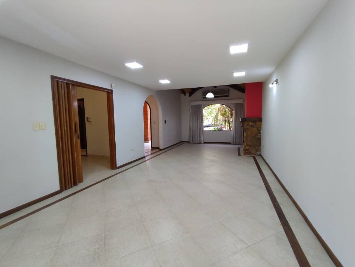 Casa en Fernando de la Mora zona norte (z/ indufar) - id 31923, foto 3