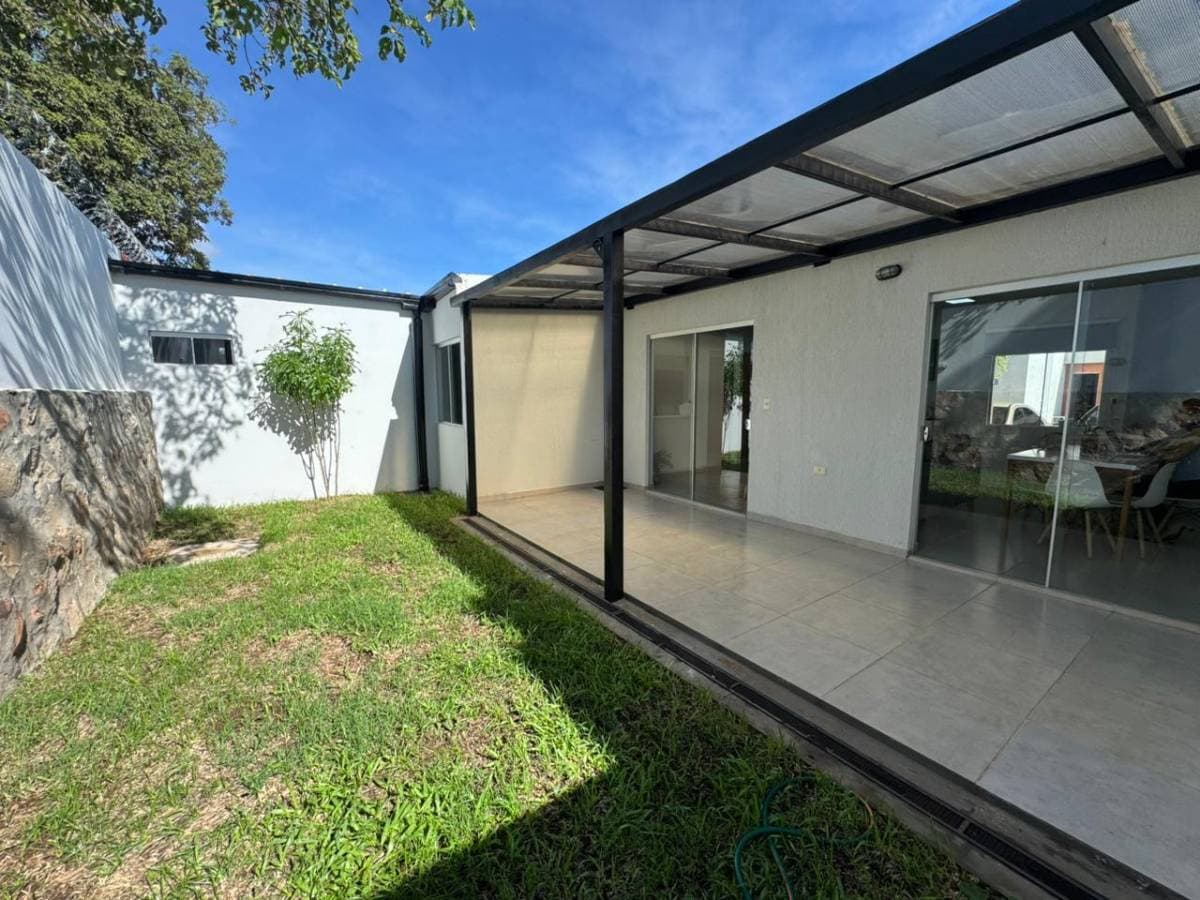 En venta casas en barrio cerrado de Luque — foto 5